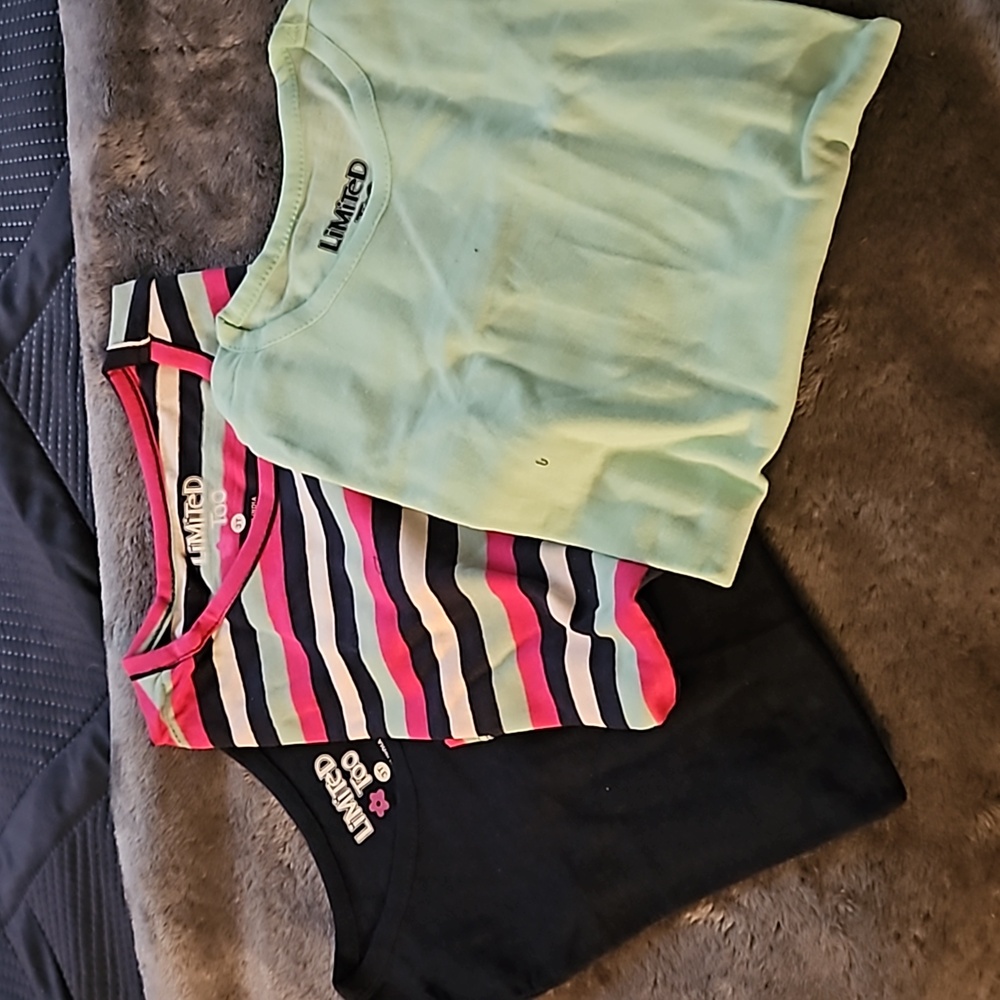 Girls 3 piece long sleeve tees
